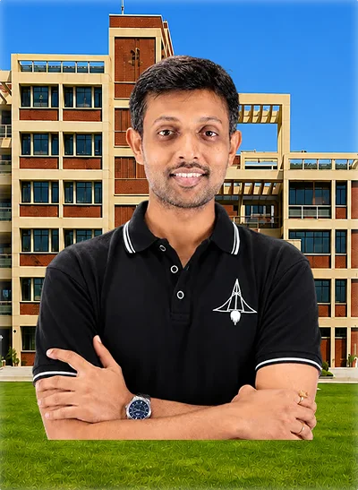 Nikhil Kumar - Senior Physics Faculty 